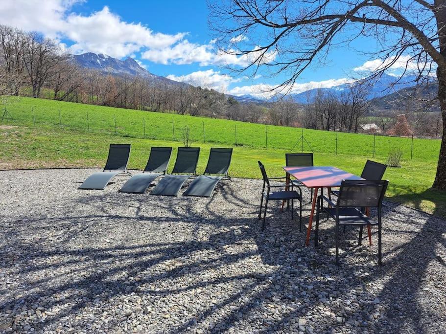 Appartement Beau Soleil La Bâtie-Neuve Eksteriør billede